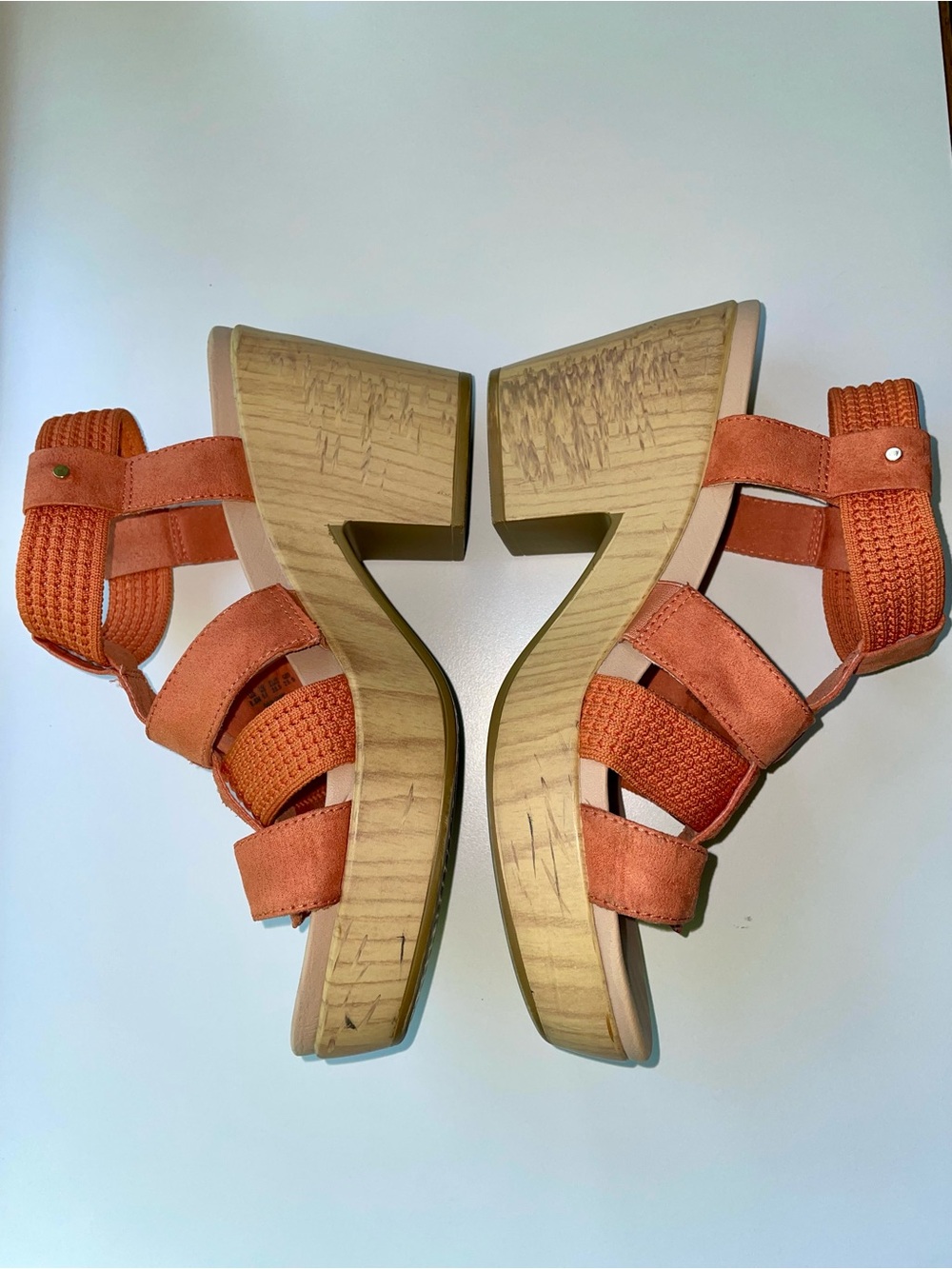 Dr. Scholl's Women’s Orange Elastic-Strap Comfort Sandals Faux Wood Block Heel